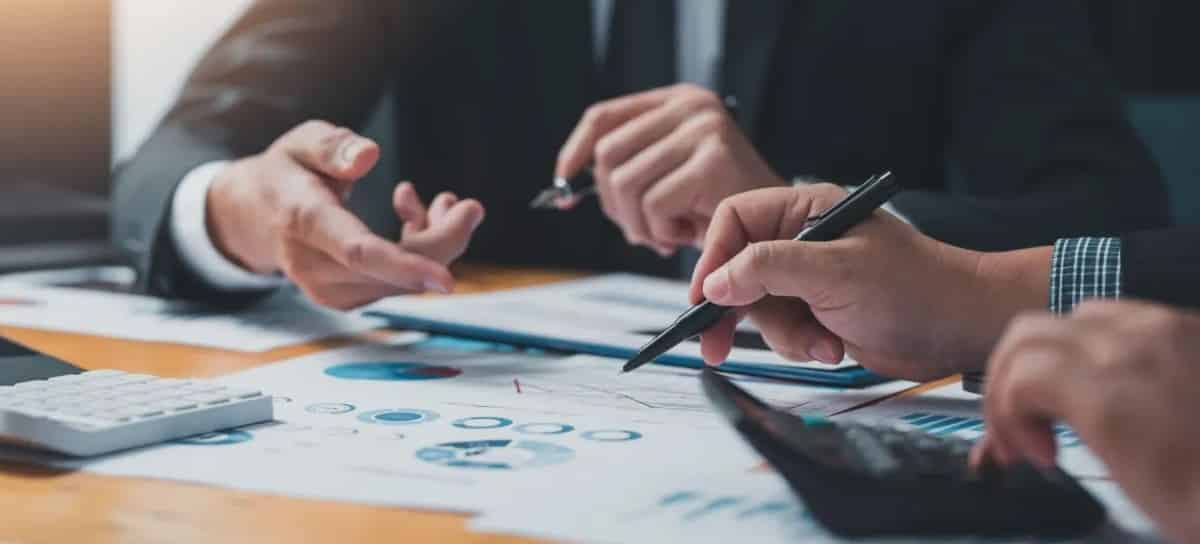 راية للخدمات اللوجستية تتعاون مع الأكاديمية العربية لدعم الكوادر البشرية في قطاع اللوجستيات